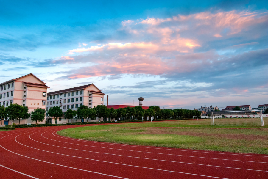 8-2.苏州市吴江区运河实验初级中学.jpg